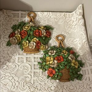Vintage Syroco Floral Basket Wall Hangings
